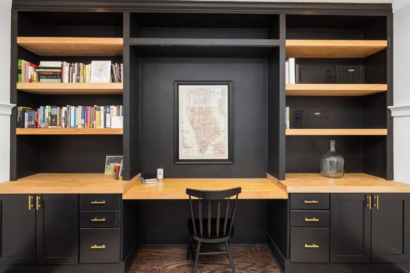 Bureau compact avec étagère haute Yaheetech